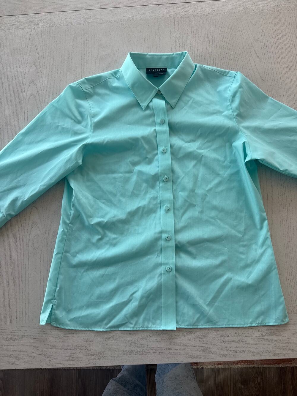 Foxcroft Wrinkle Free Shaped Fit Light Blue Button Up Blouse 16P